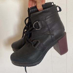 Sorel Margo Black Waterproof Leather Lace Up Ankle Boots 8